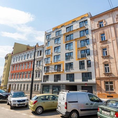 Studio Brand New Apartment #28 In New Building With Free Parking In City Center Prague Extérieur photo